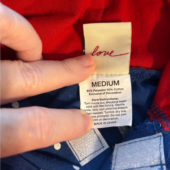 Ellen DeGeneres "Smile" Red and Blue Polka Dot Hoodie Dog Outfit - Picture 7 of 10